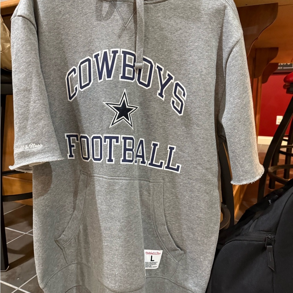Mitchell & Ness Gray Cowboys Hoodie